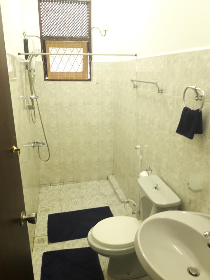 Mrs Pepperpots Hotel Colombo Room photo